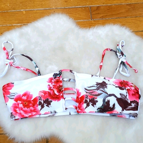 Zaful Size 4 Peony String Bikini Top - Picture 6 of 6